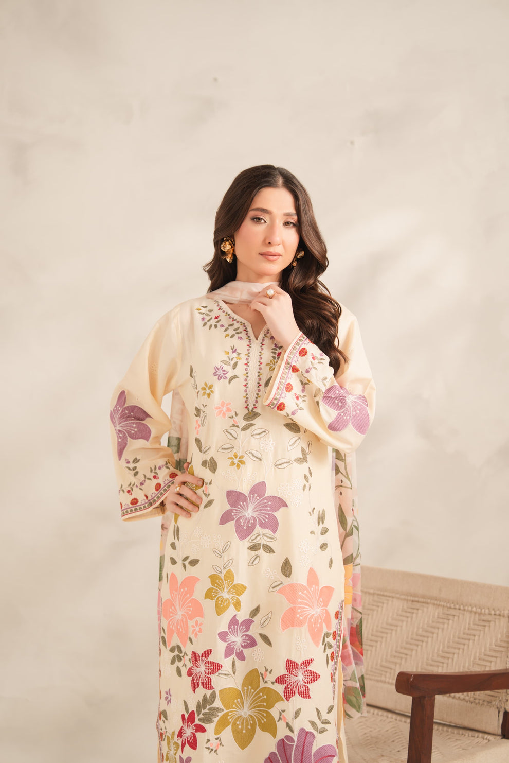 ISHQ EMB 3PC