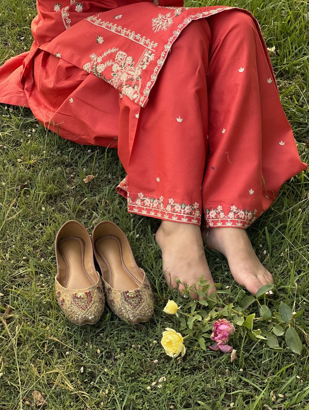 JANNAT FARSHI SHALWAR 2PC