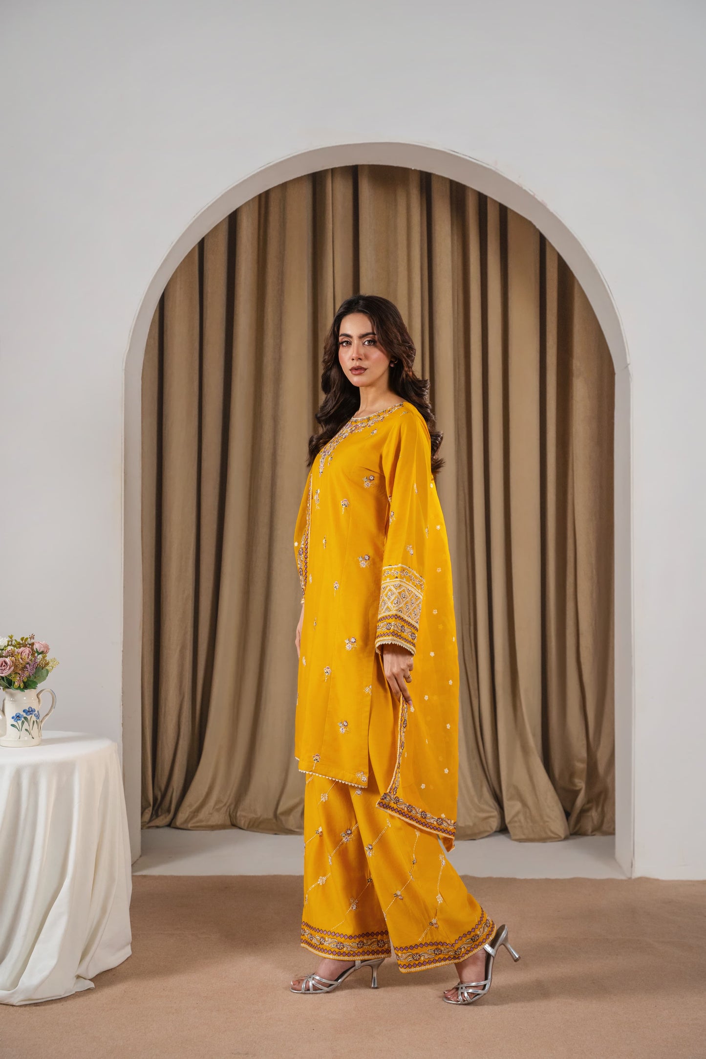 PREET EMBROIDERED 3PC