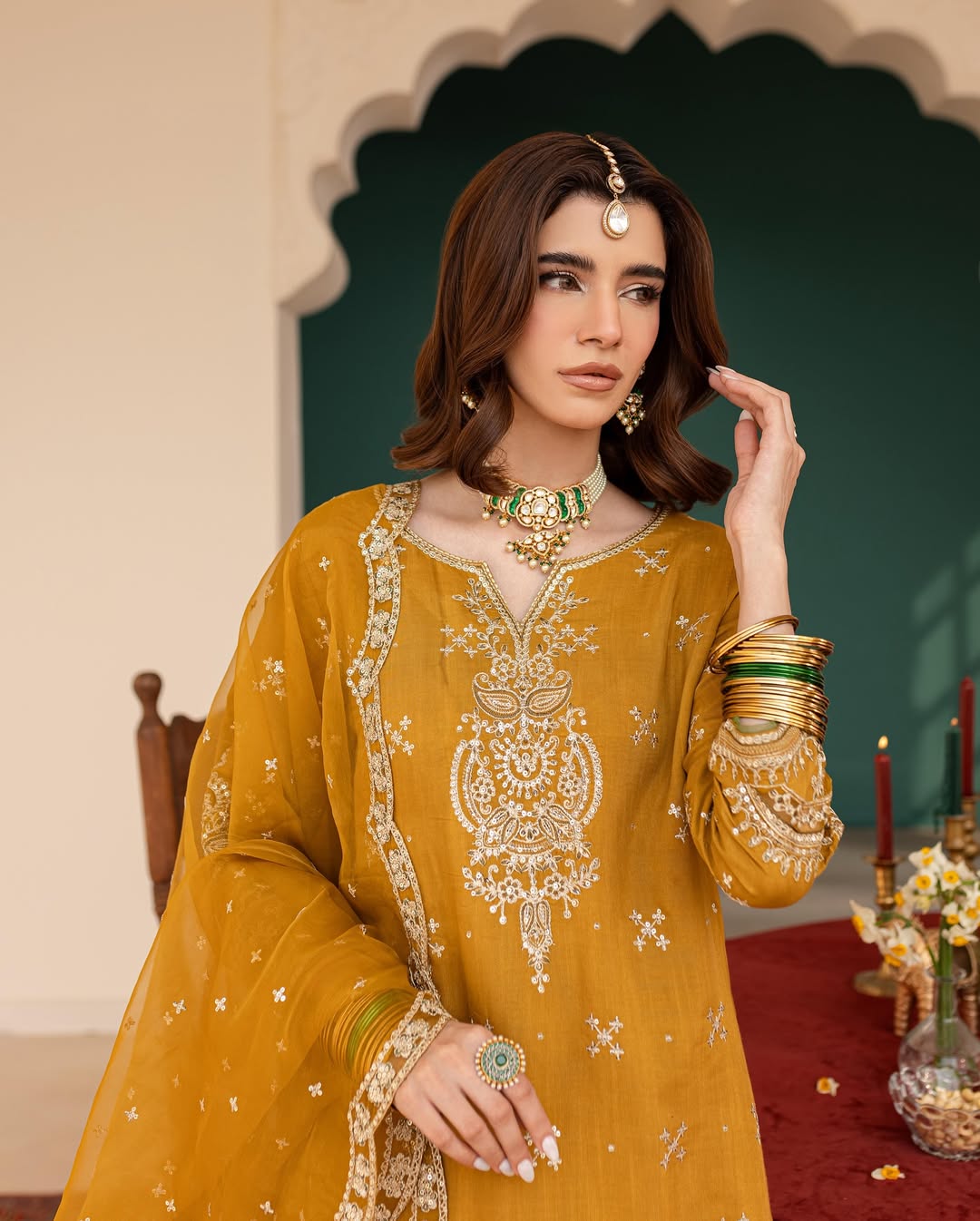ALMAS EMBROIDERED 3PC