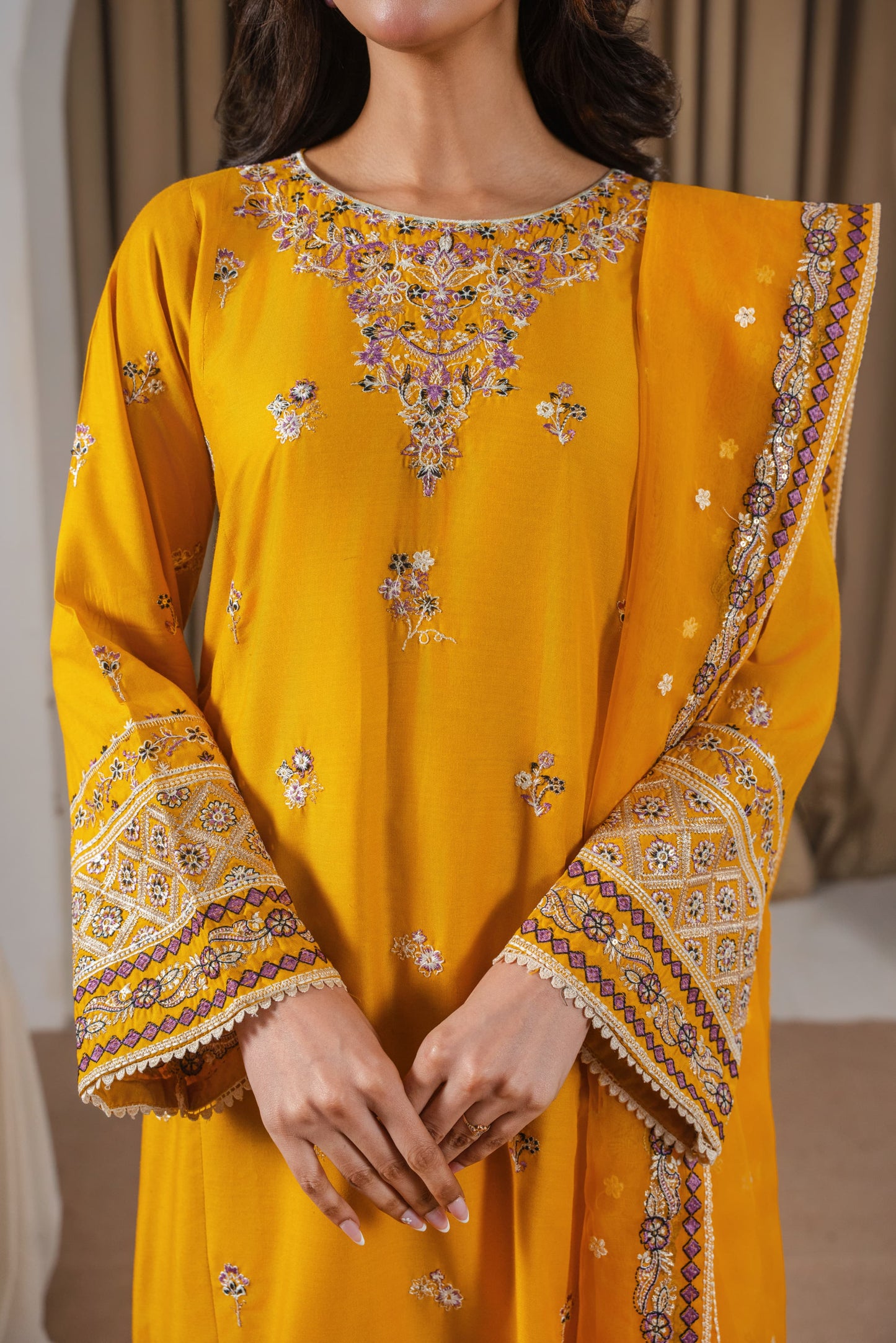 PREET EMBROIDERED 3PC