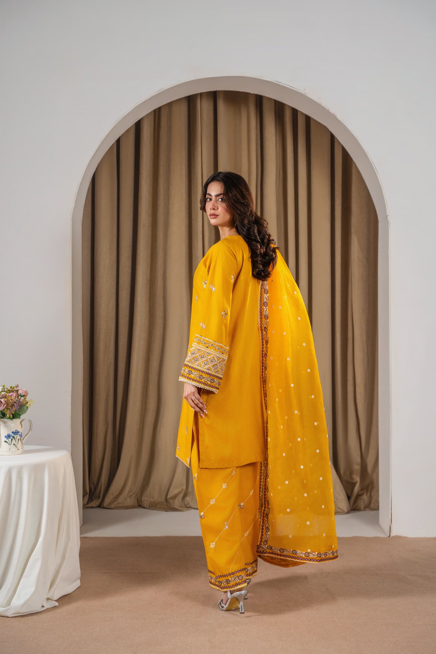 PREET EMBROIDERED 3PC