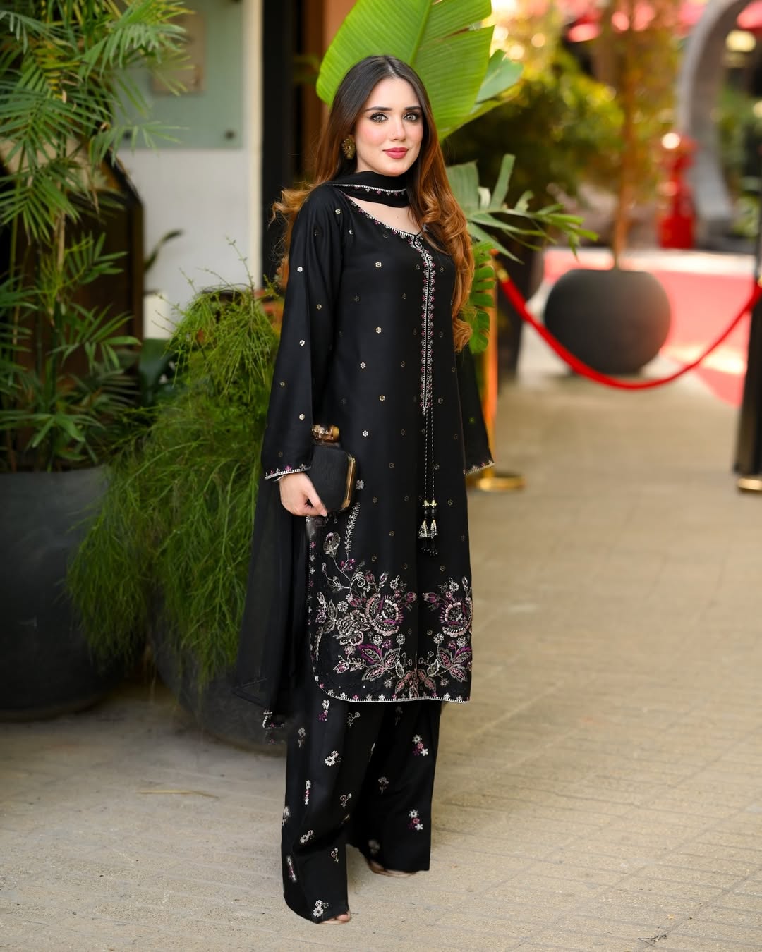 ZARQA EMBROIDERED 3PC