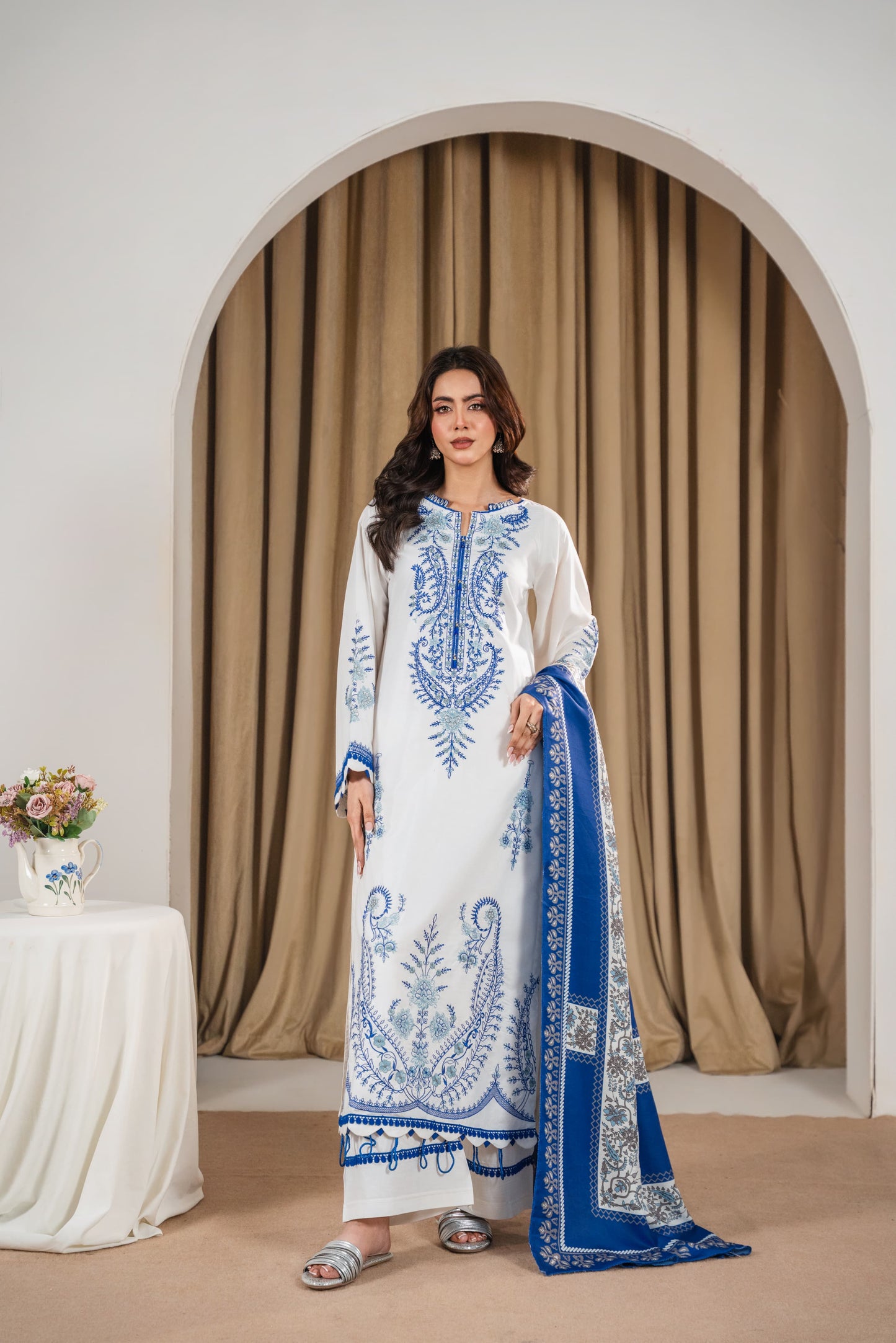 FANA EMBROIDERED SHAWL 3PC