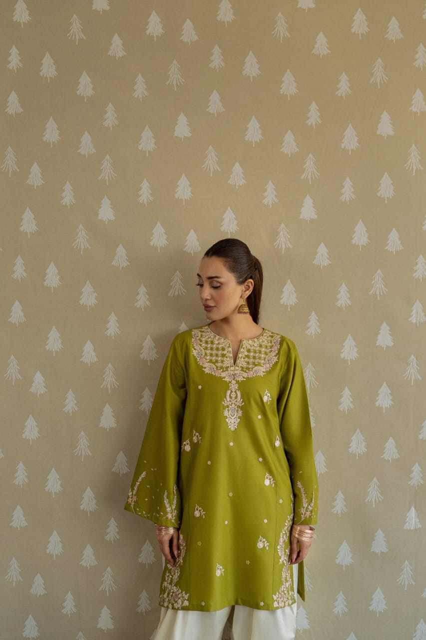 MAHIRA EMB 2PC FARSHI SET